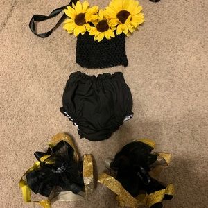 Handmade sunflower 2 piece newborn set